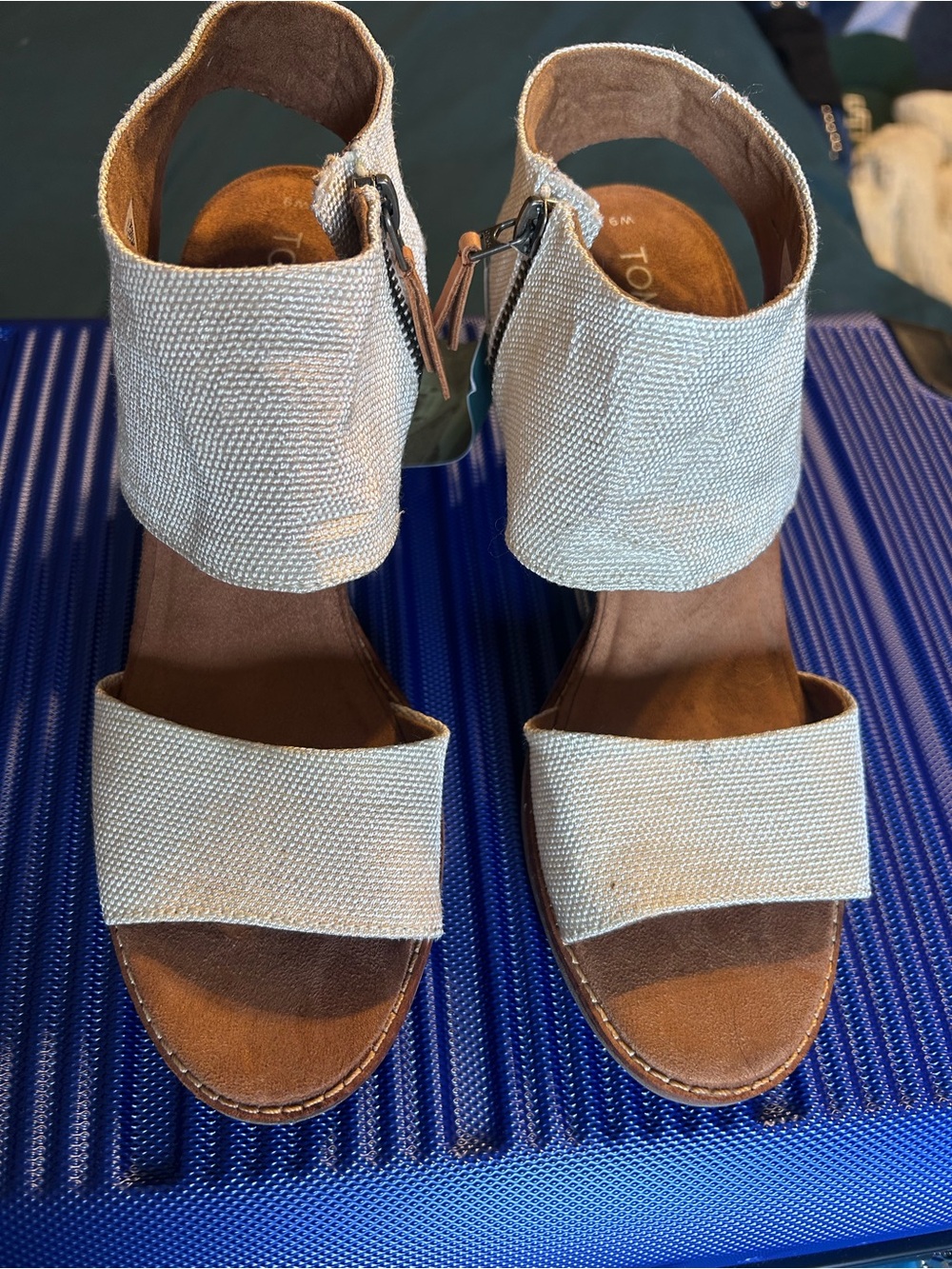 Toms Majorca Natural Linen Sandals NWT!